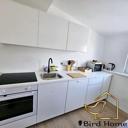 Apartment Bird 15 Klagenfurt am Woerthersee